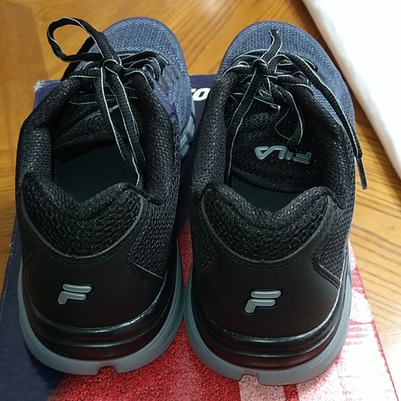 Men's Fila Memory Exolize Running Sneakers - Picture 3 of 3